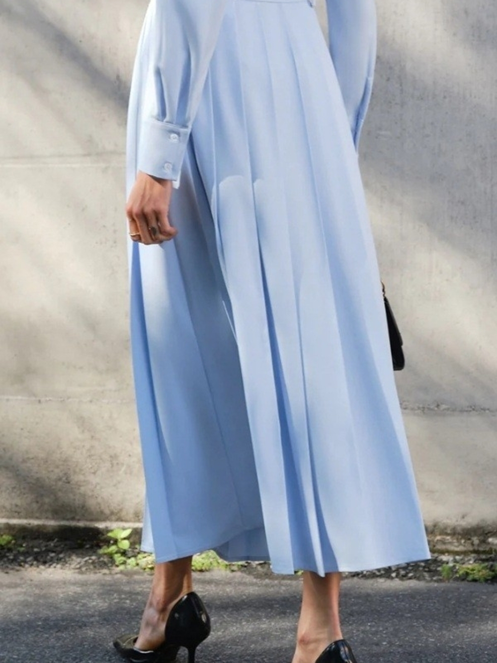 Commense Light Blue Asymmetrical Pleated Maxi Skirt - Picture 4 of 9
